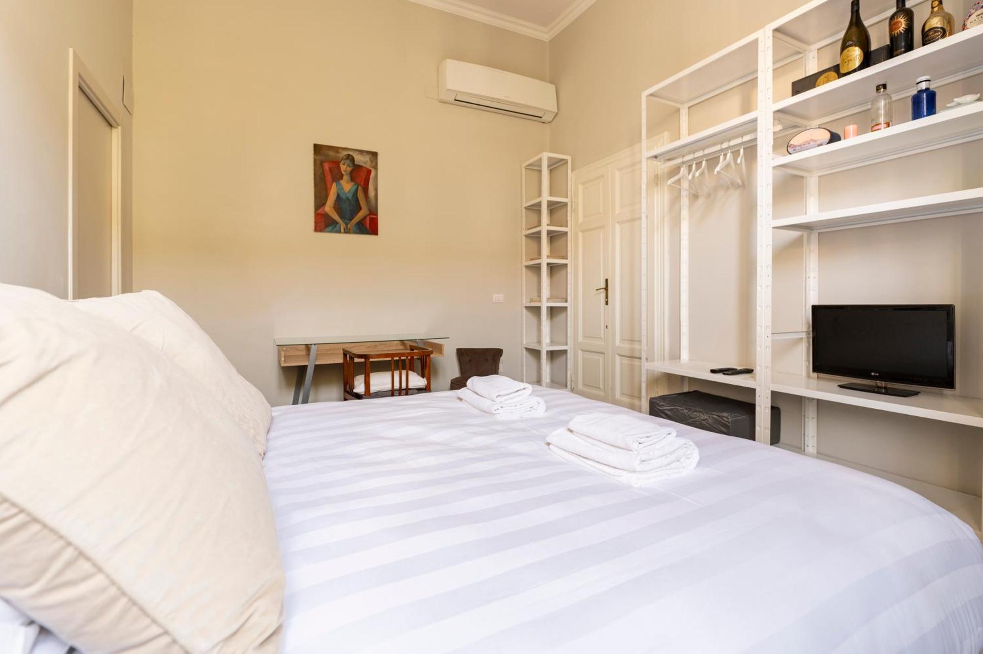 Guest house Anna - Con Bagno Privato In Con Giardino